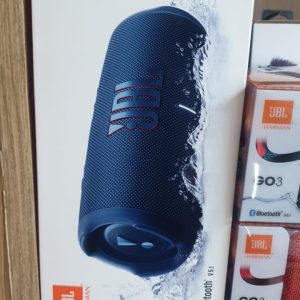JBL Charge 5